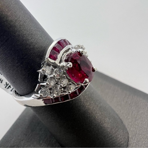 14k White Gold Diamond & Ruby Ring - Picture 4 of 9